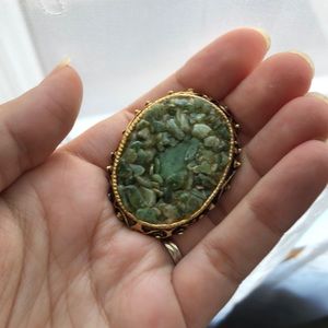 Vintage green aventurine/jade brooch